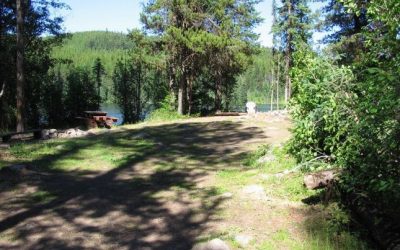 Williamson Lake in Kootenay Boundary